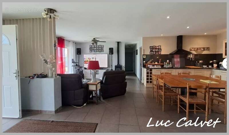 Maison à MONCLAR-DE-QUERCY