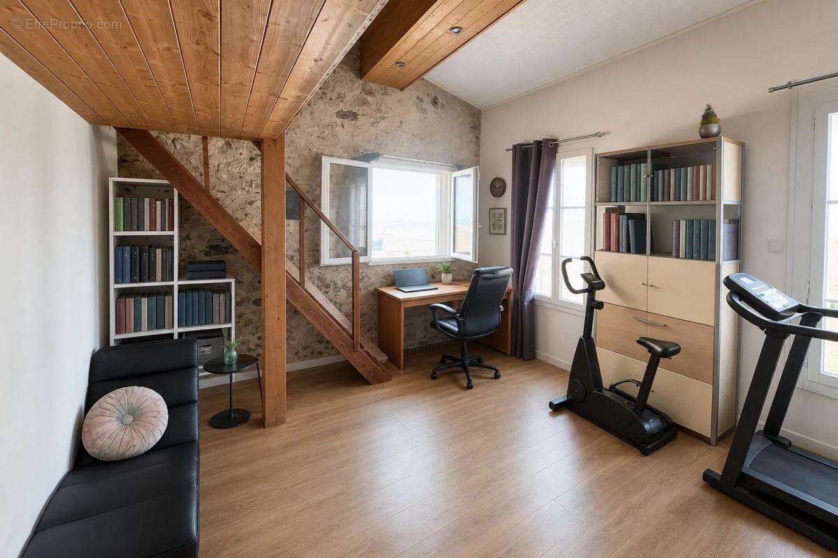 Maison 4 pièces au cœur de Port-la-Nouvelle - photo 9