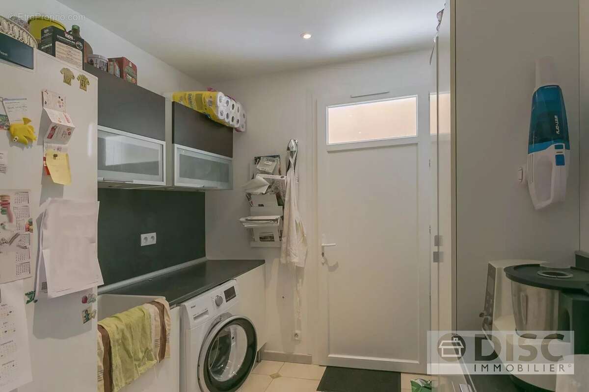 Belle maison de plain-pied avec jardin et garage sur hauteurs de Laguepie. - photo 12