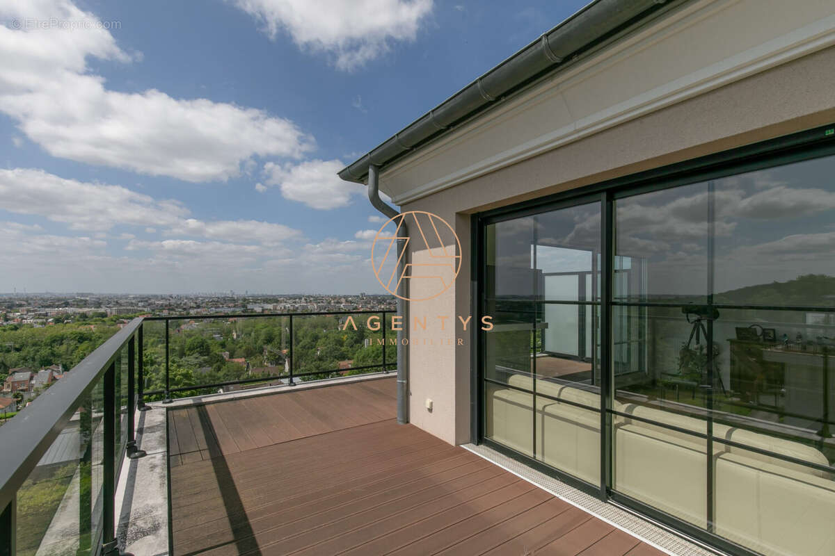 Appartement à CHENNEVIERES-SUR-MARNE