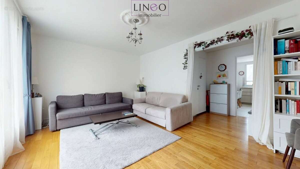 Appartement à CHOISY-LE-ROI