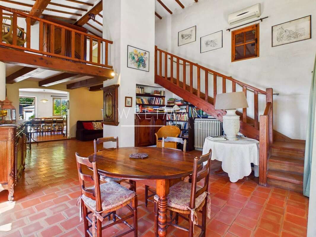 Maison à FAYENCE