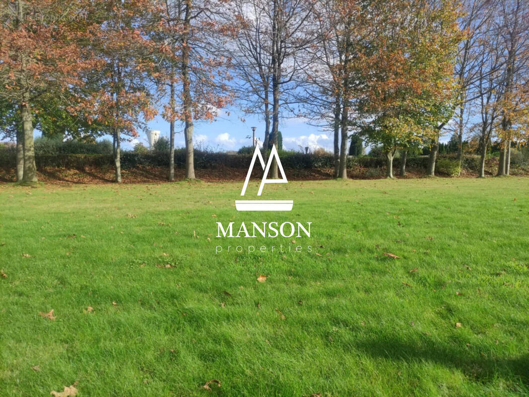 Terrain à POMMERIT-LE-VICOMTE