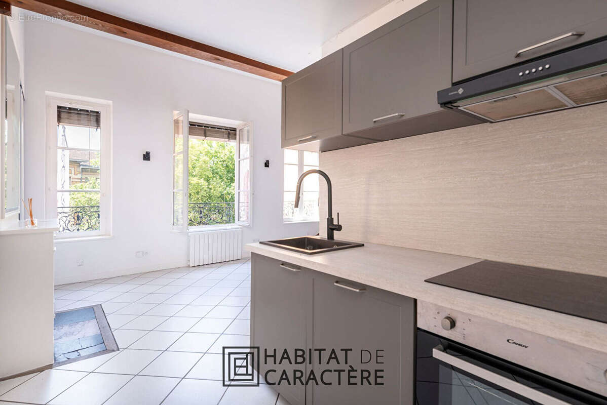 Appartement à LYON-1E