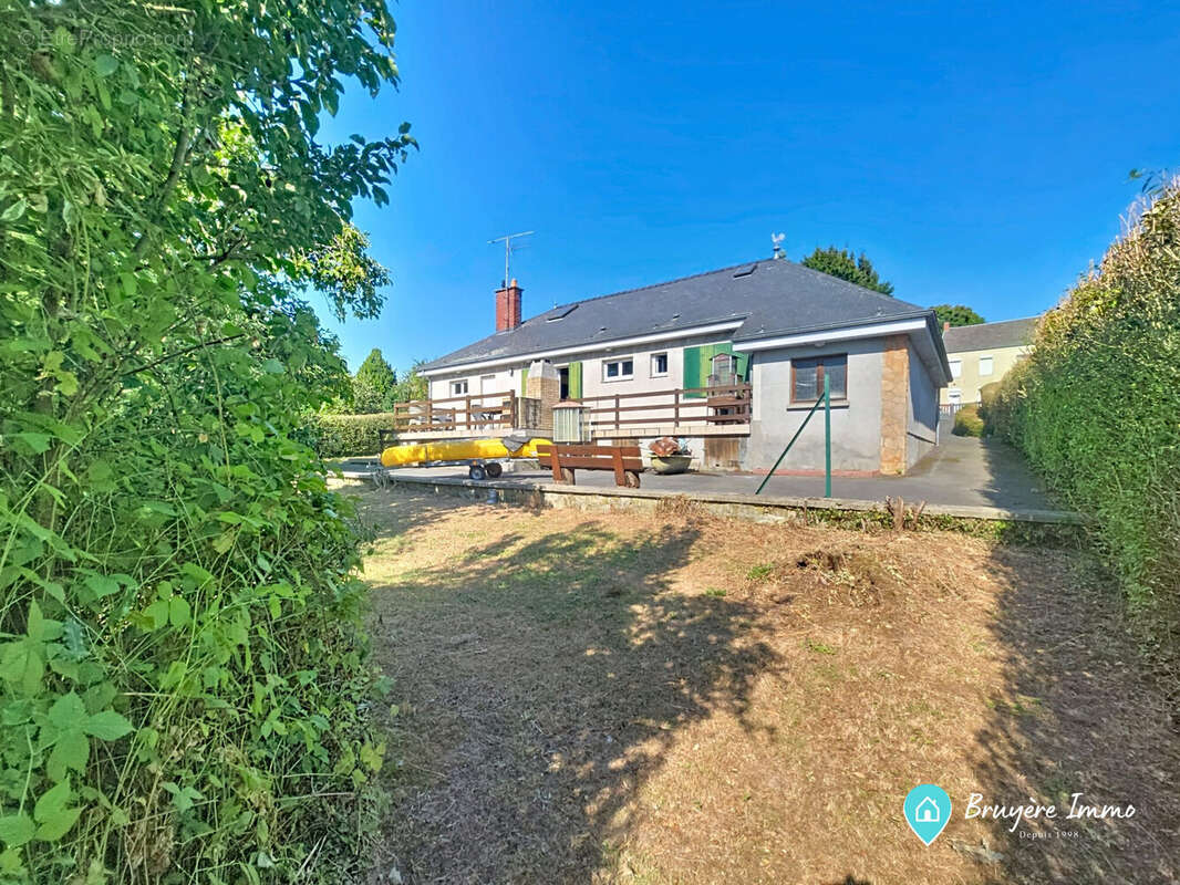 Maison 137 m² à Boussieres-Sur-Sambre  - photo 8