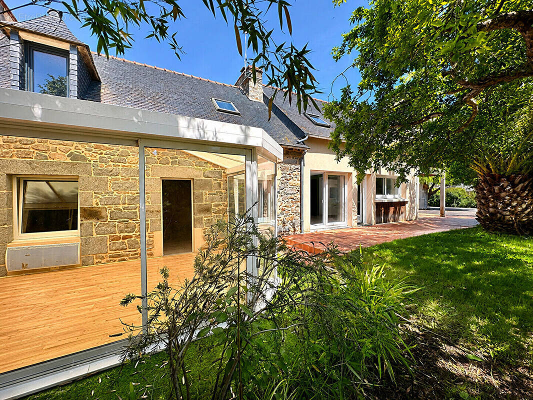 Maison à LANGUEUX