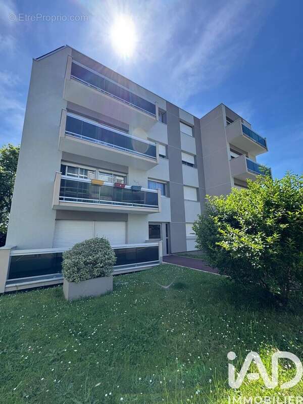 Photo 9 - Appartement à ROSNY-SOUS-BOIS