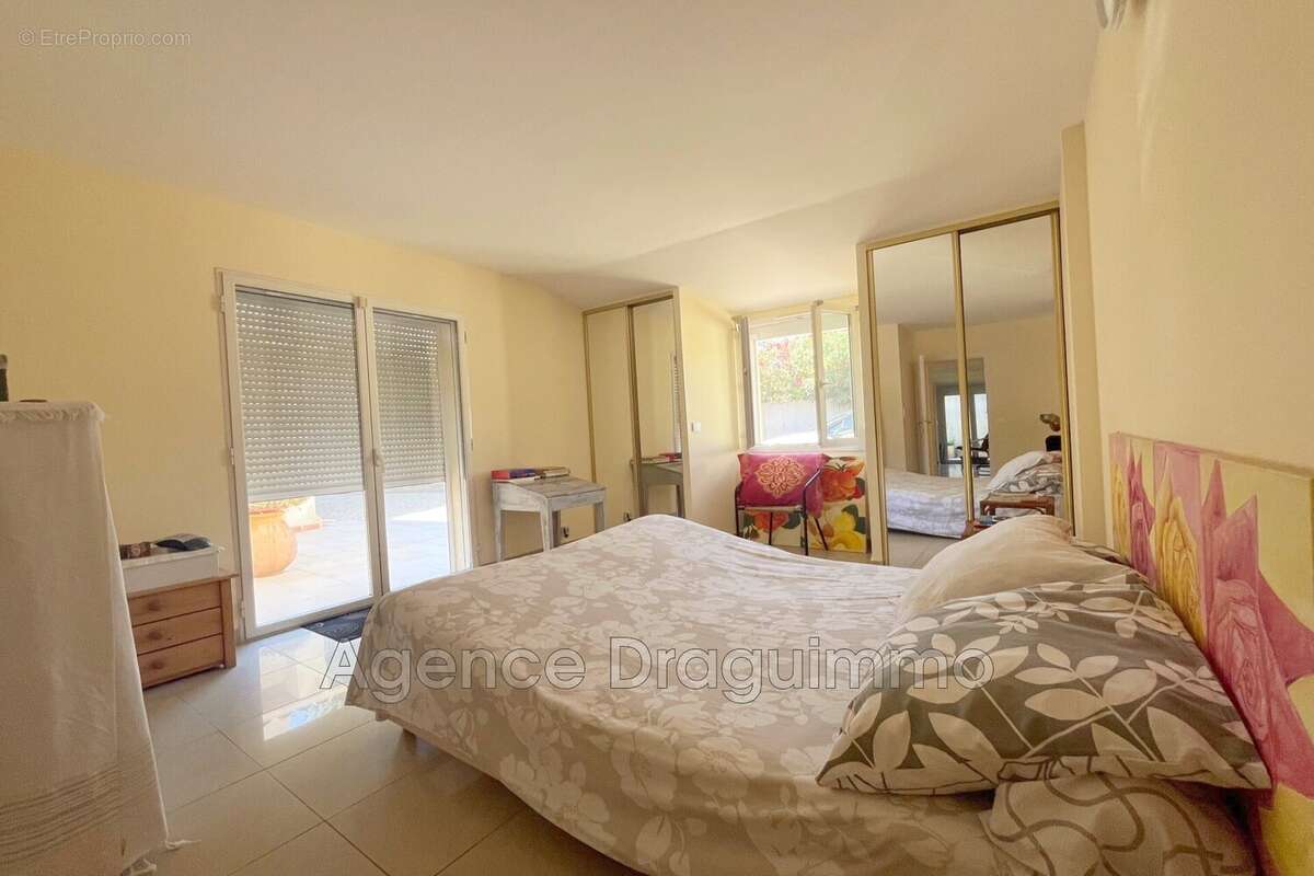 Maison à DRAGUIGNAN