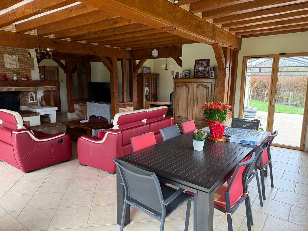 Maison à PACY-SUR-EURE