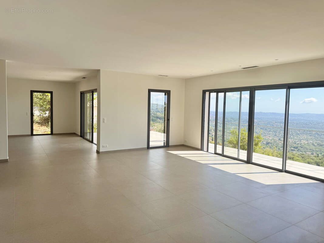 Maison à SPERACEDES