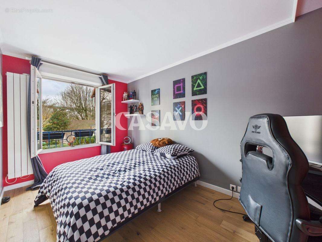 Appartement à NOGENT-SUR-MARNE