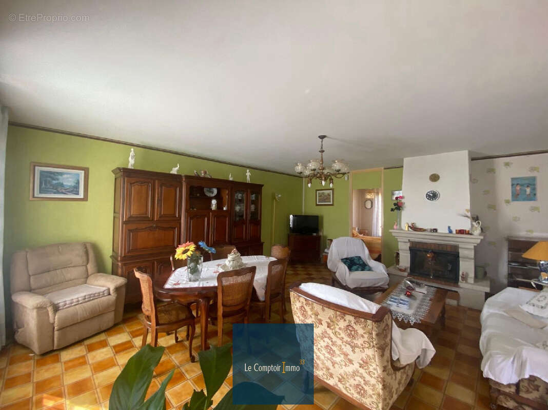 Maison à CARBON-BLANC