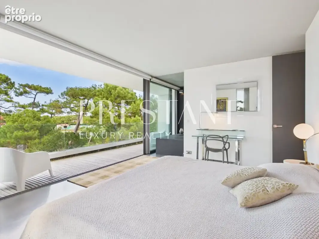 Vente villa contemporaine darchitecte 330 m² à Anglet Chiberta. Vue golf et lac, 5 suites, piscine , Proximité plages. - photo 12