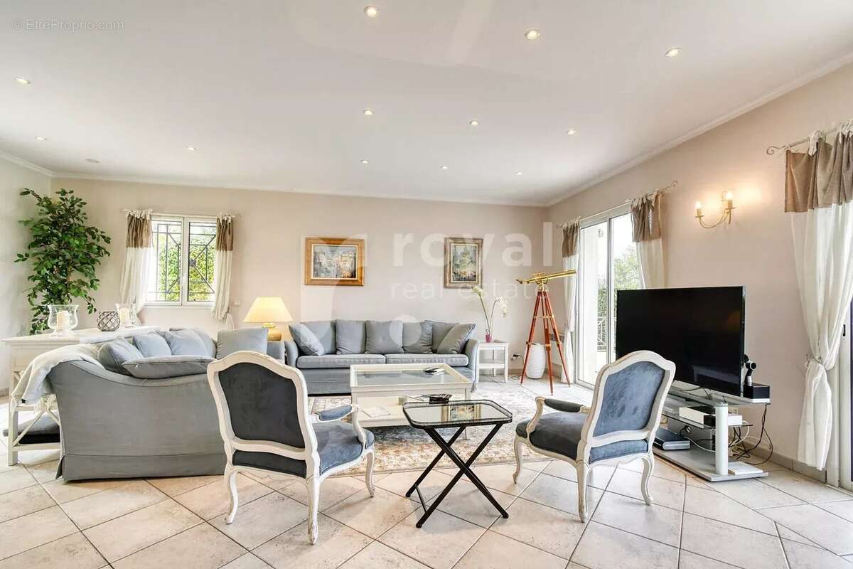 Villa familiale avec vue - Royal Mougins Golf - photo 5