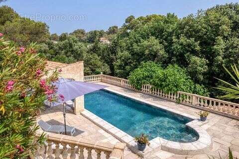 Maison à FREJUS