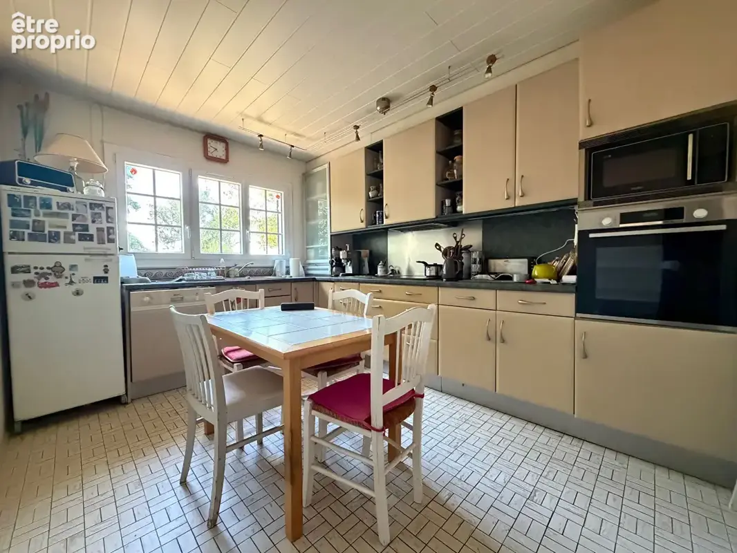 Maison La Chapelle Du Bois Des Faulx 5 pièce(s) 127,20 m2 - photo 3