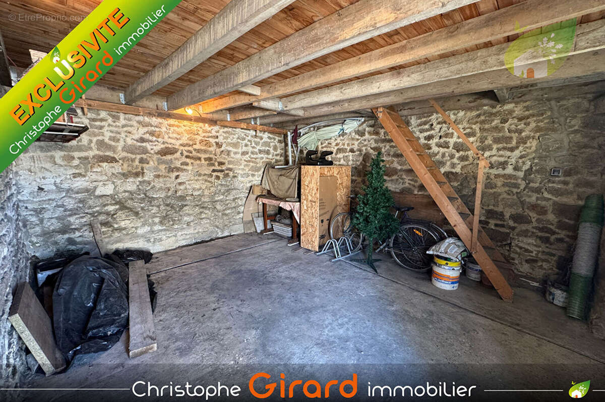 Terrain à VILDE-GUINGALAN