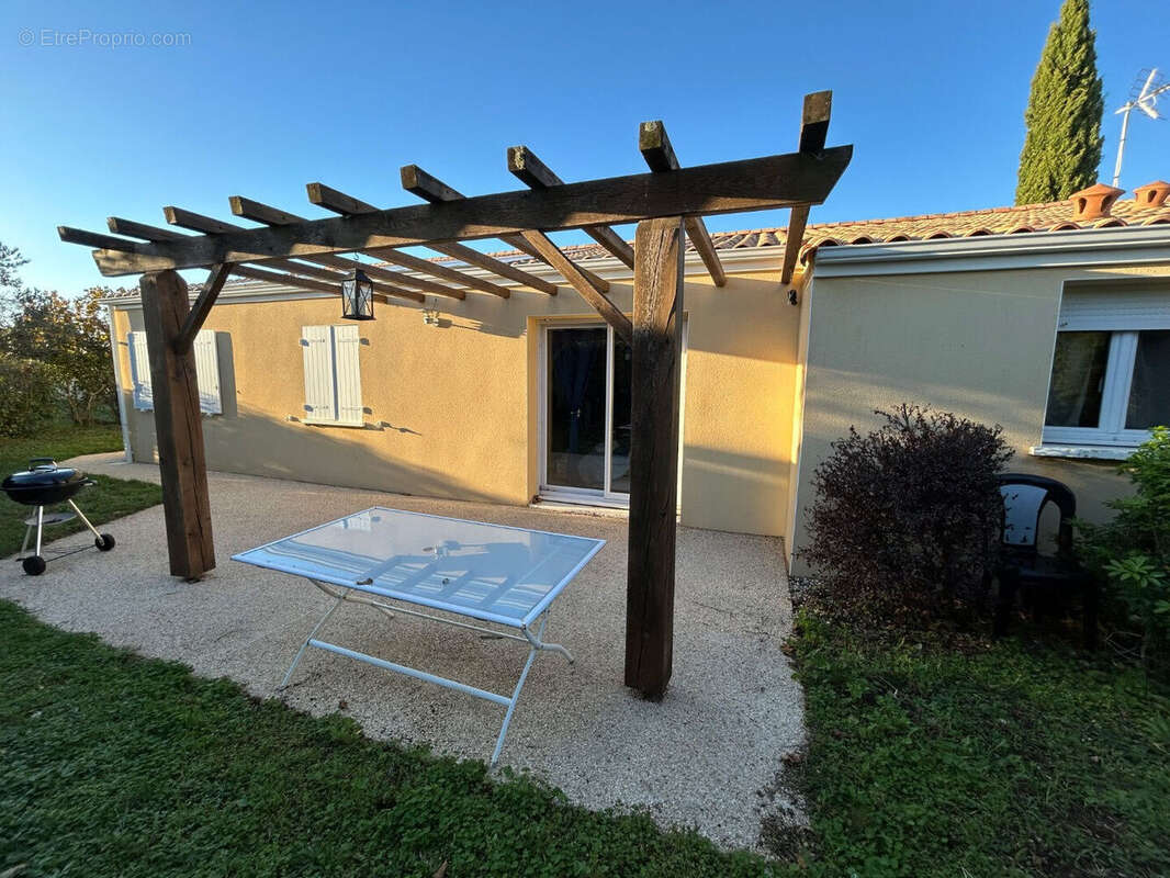 Photo 2 - Maison à BENET