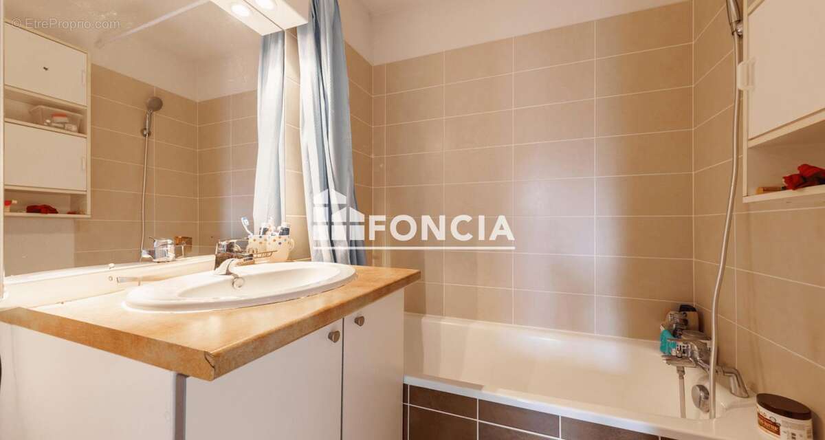 Appartement à LE BROC