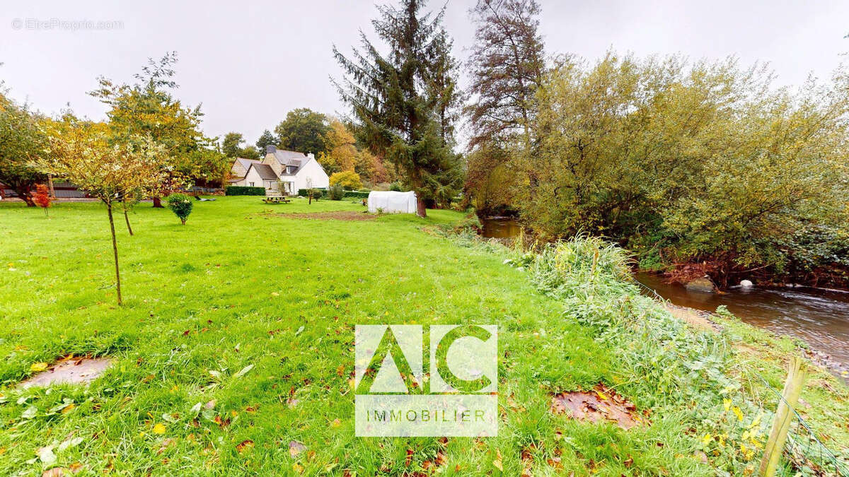 Maison à CHATELAUDREN