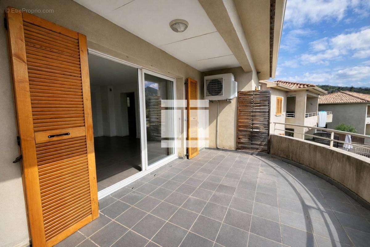 Appartement à OLETTA