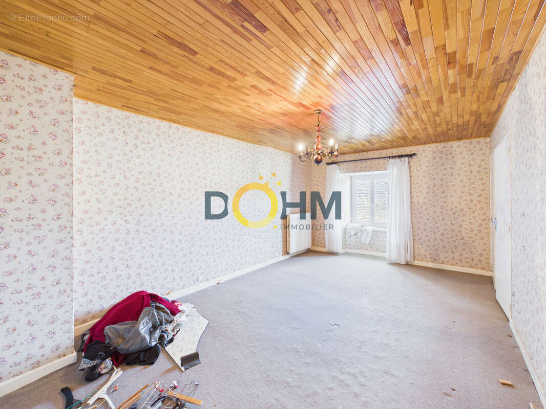 Maison de village 110m2 avec cour et dépendances - photo 12