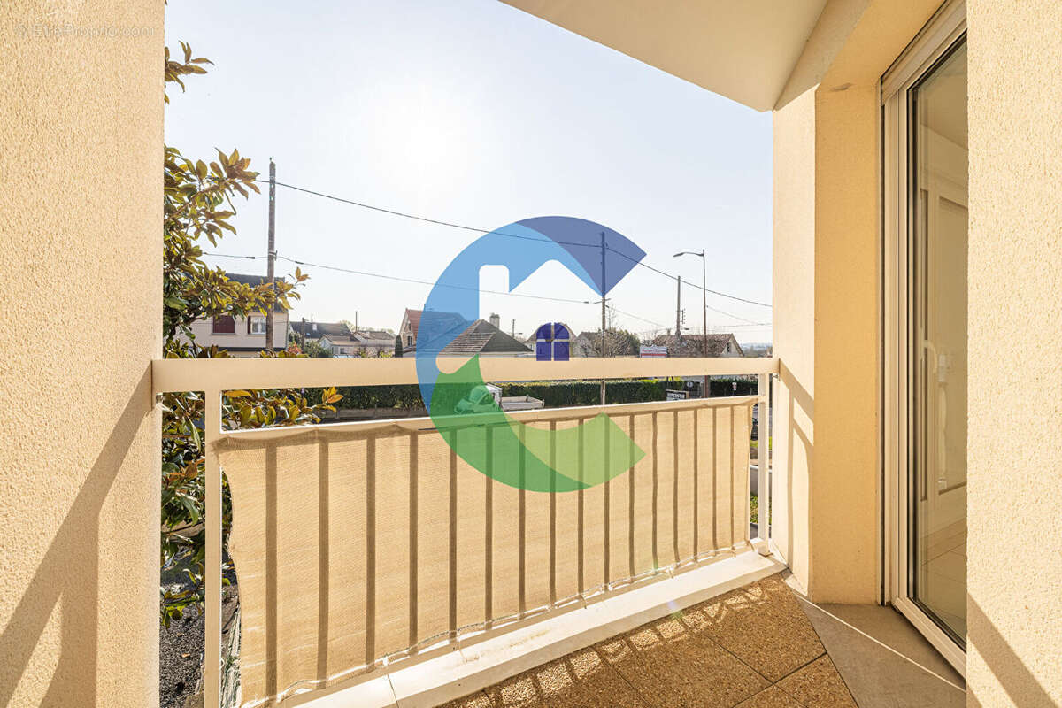 Appartement à EPINAY-SUR-ORGE