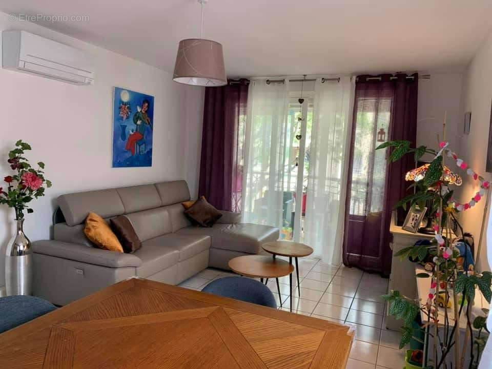Appartement à AUBAGNE