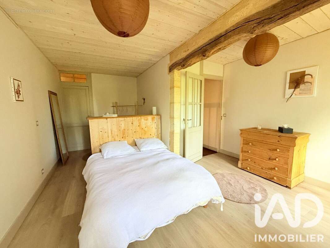 Maison 140 m² à Asques  - photo 3