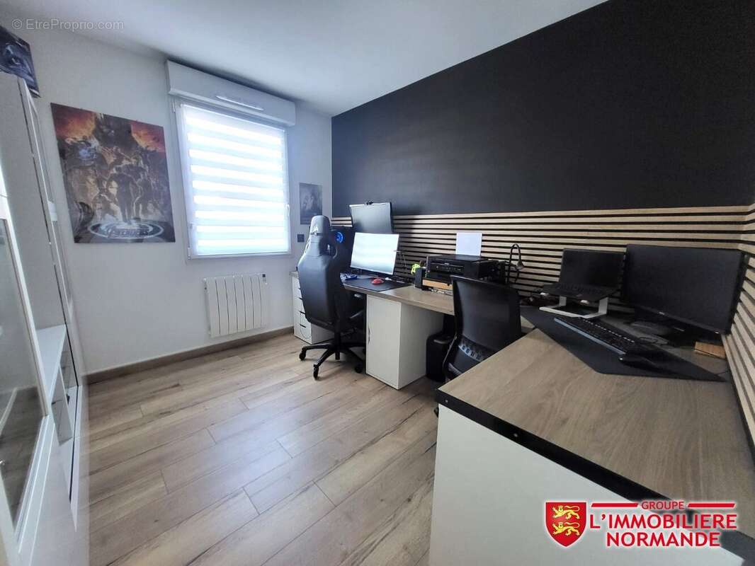 Maison à BONNIERES-SUR-SEINE