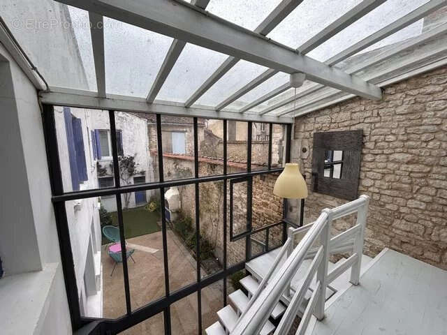 Appartement à FONTENAY-LE-COMTE