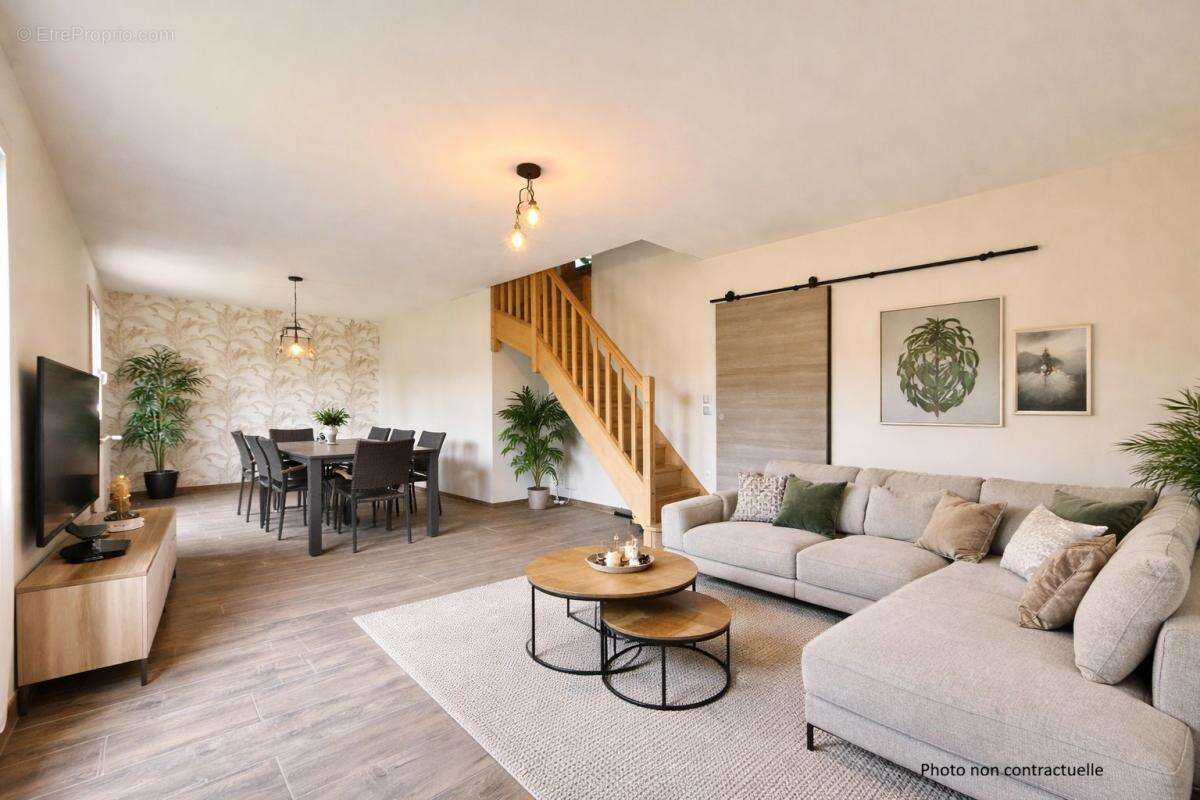 Maison à LONGECOURT-EN-PLAINE