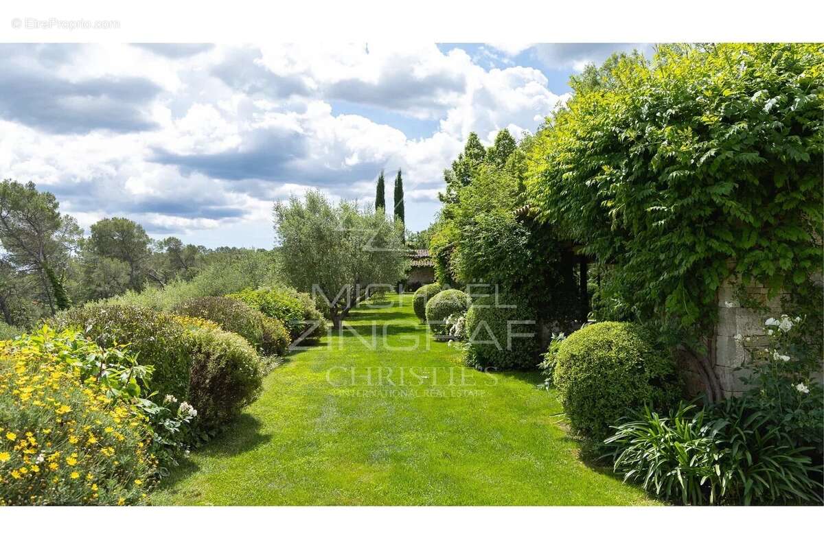 Propriété d’Exception en Provence avec Vue Panoramique sur les Villages Perchés - photo 16