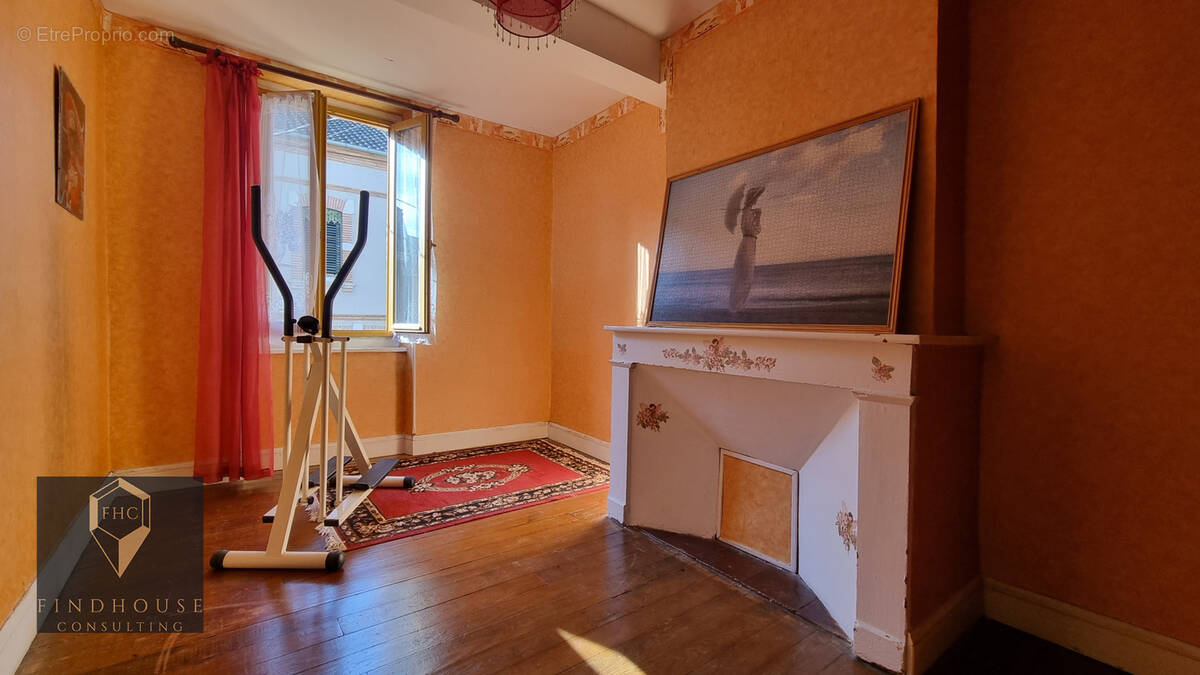 Maison à L'ISLE-EN-DODON