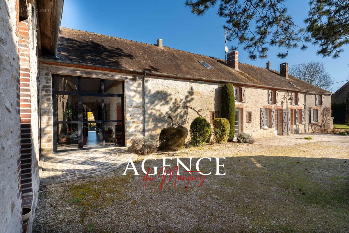 Maison à DONNEMARIE-DONTILLY