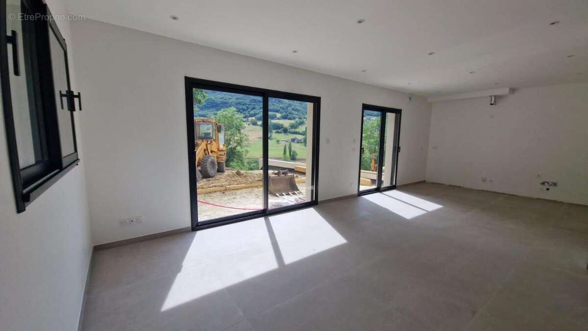À VENDRE en EXCLUSIVITÉ à Moye – Maison récente sur les premières hauteurs de Rumilly - photo 4