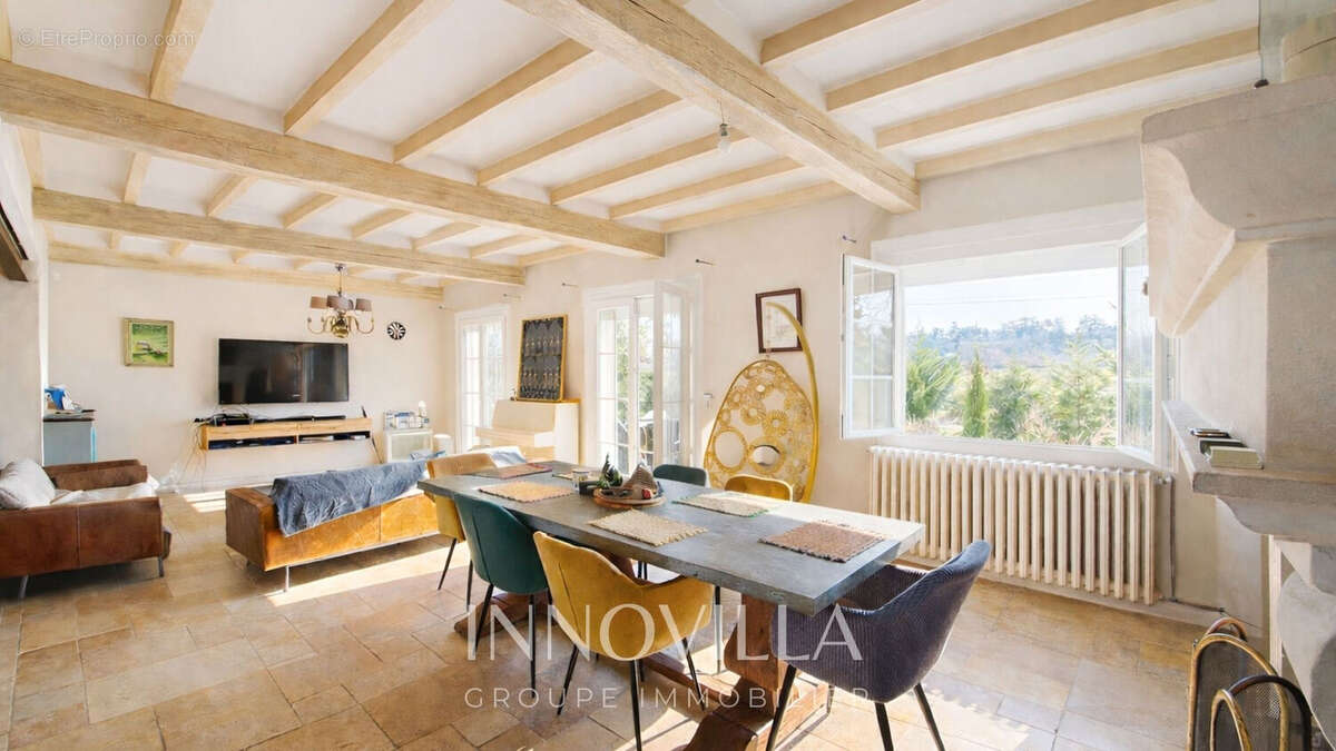 Maison à LAPEYROUSE-FOSSAT