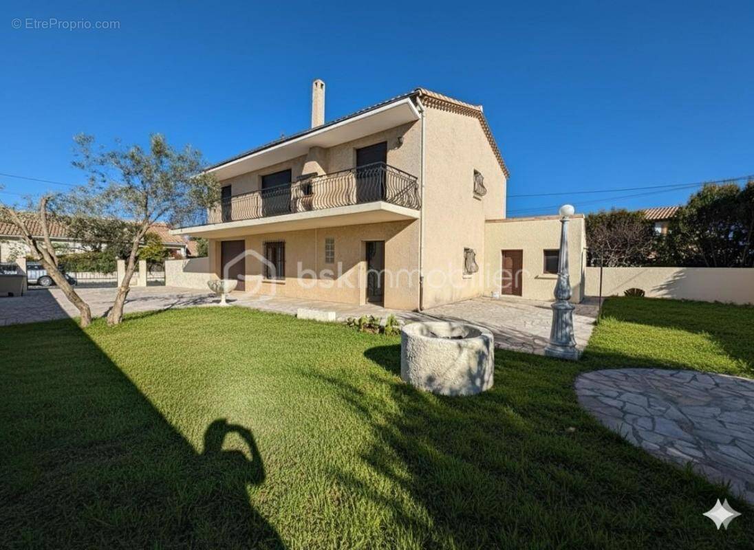 Maison à SAINT-JEAN-DE-VEDAS