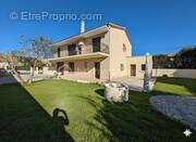 Maison à SAINT-JEAN-DE-VEDAS