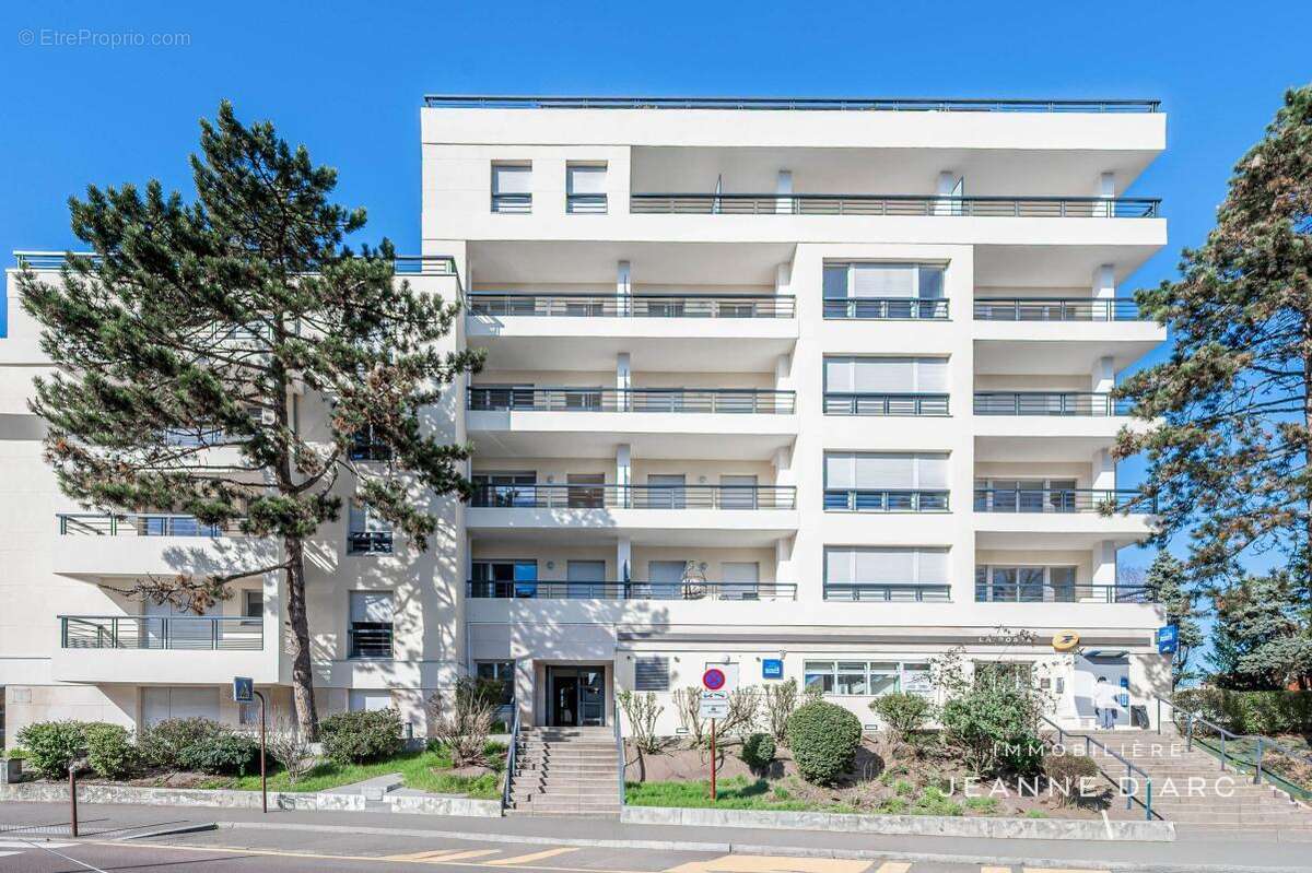 Appartement à VERSAILLES