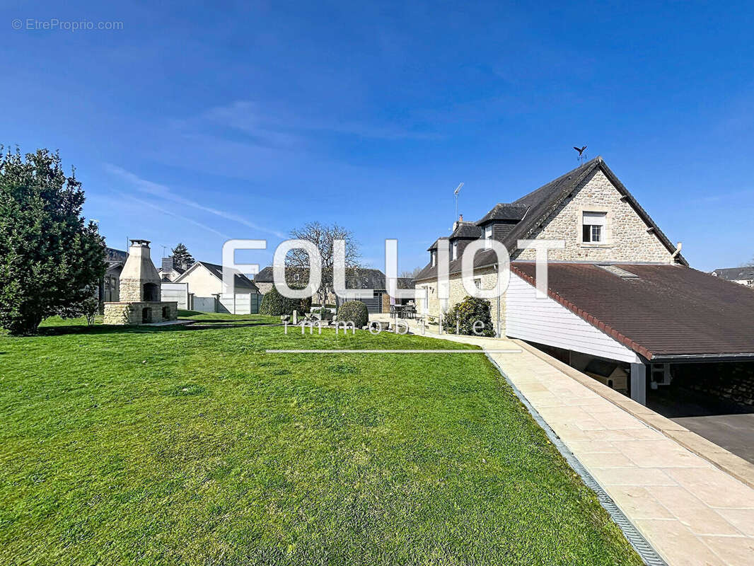 Maison à CANISY