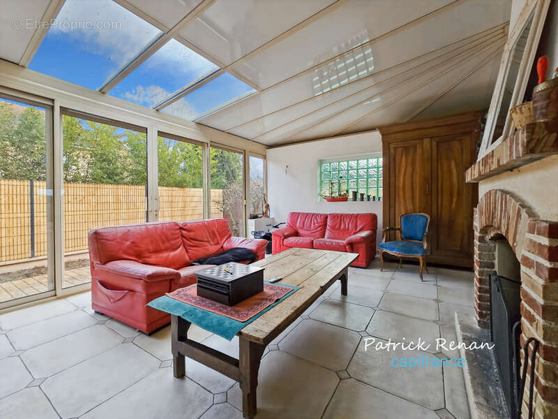 Maison à FONTENAY-LE-FLEURY