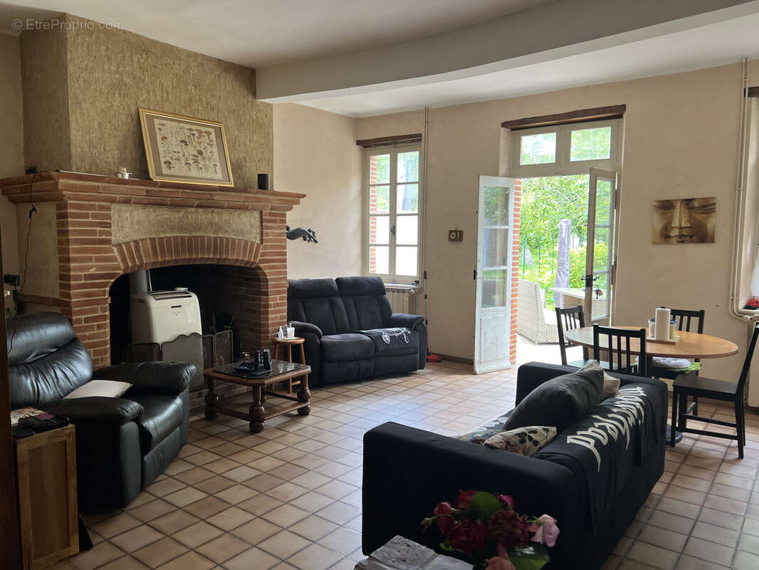 Maison à FINHAN