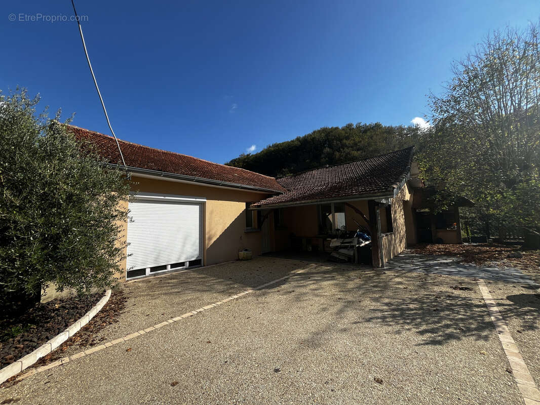 Maison à VILLEFRANCHE-DE-ROUERGUE