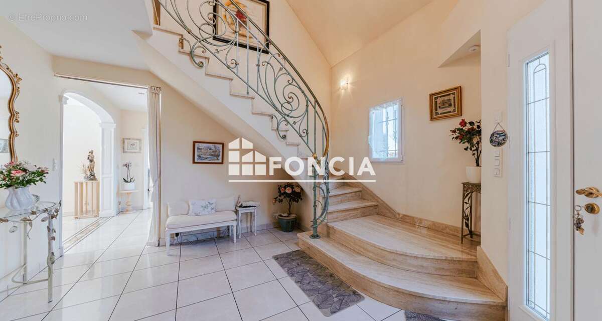 Superbe villa tourangelle - photo 3