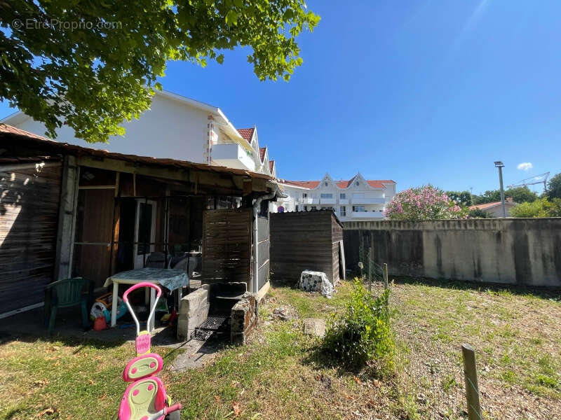 Terrain à ANDERNOS-LES-BAINS