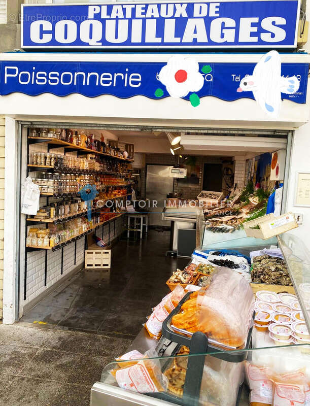 Rare opportunité   Fonds de commerce de poissonnerie historique au Grau-du-Roi - photo 3