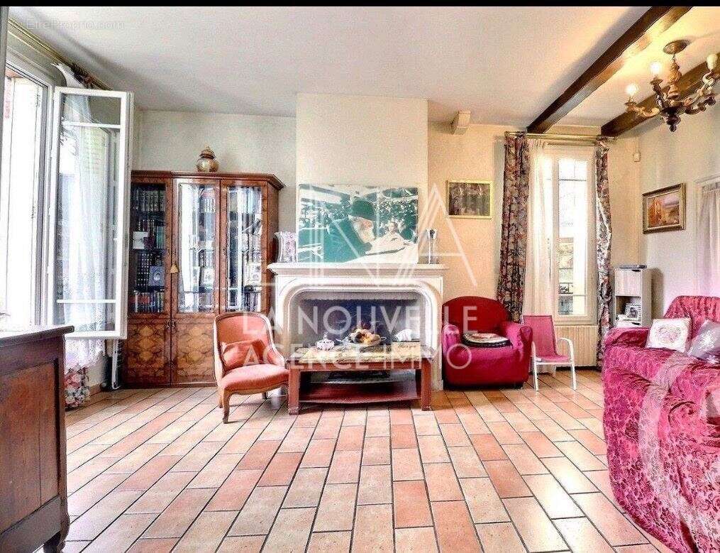 Maison à ROMAINVILLE