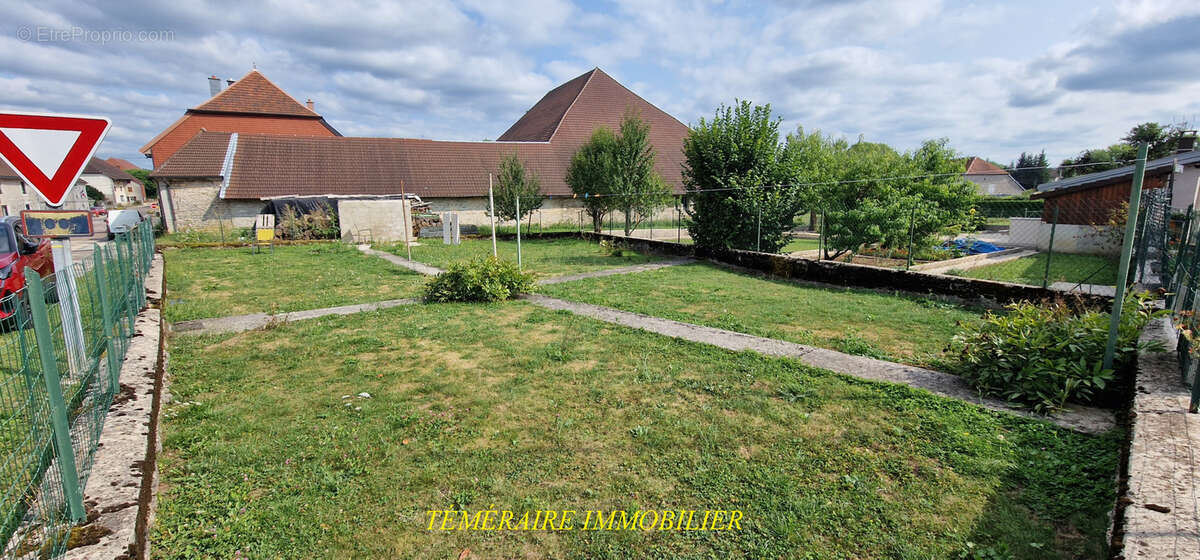 Maison à ANDELOT-EN-MONTAGNE
