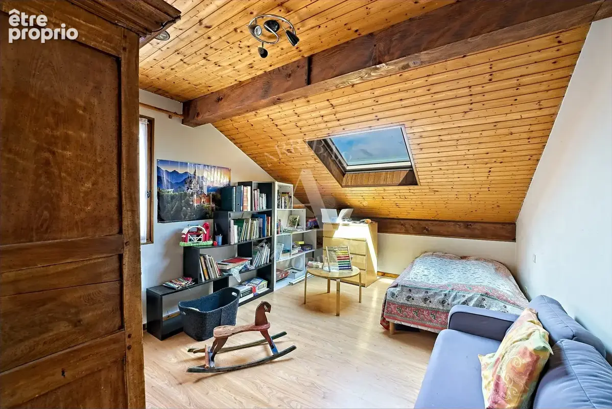 Maison 6 pièces 193 m² à vendre à Ornex (01210) - photo 7